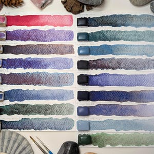 Granulating watercolour paints - individual pans handmade watercolour paint - hand-mulled granulation watercolor in half, quarter,eighth pan