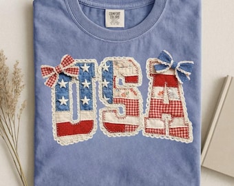 vintage chemise faux patchwork USA, t-shirt drapeau américain, chemise couleurs confort 4 juillet, t-shirt graphique USA patriotique en détresse, chemise Amérique