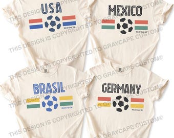 Koszulka z nadrukiem Mistrzostw Świata w Piłce Nożnej | USA, Brazylia, Argentyna, Anglia, Francja, Meksyk, Portugalia, Niemcy i inne | Piłka nożna w stylu retro i paski