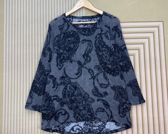 Sudadera estampada de la marca japonesa K.T Kiyoko Takase