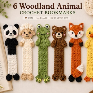 Peut inclure: Six marque-pages en crochet représentant des animaux des bois : un panda, un mouton, une grenouille, un ours, un renard et un canard. Le texte 6 Woodland Animal CROCHET BOOKMARKS est affiché au-dessus. Chaque objet a un corps plat et allongé.