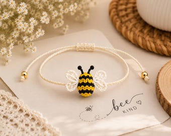 Bee Bracelet Pattern - Crochet Bracelet, Amigurumi Bee, Crochet Jewelry, Friendship Bracelet, Adjustable Bracelet, Bracelet PDF, Bee Crochet