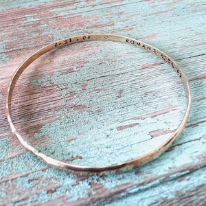 Personalized Bangle •Hammered special message inside 10g half round band•14Kgf or Sterling Silver