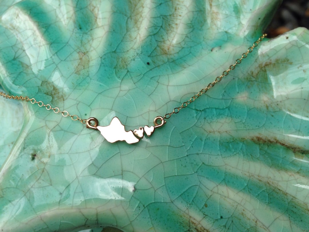 Oahu Bezel Love Charm Necklace