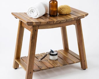 Banco de ducha de madera de acacia de 61 cm con estante de almacenamiento, taburete impermeable de estilo zen japonés para ducha y bañera.