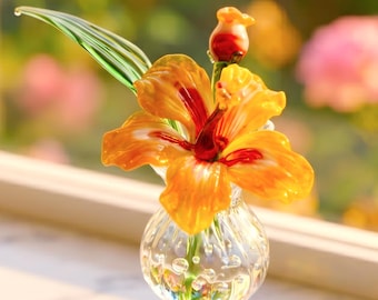 Hibisco miniatura de vidrio soplado a mano en jarrón, alegre decoración floral tropical para el alféizar de la ventana, elegante regalo floral para amantes de las plantas, regalo para un nuevo hogar.