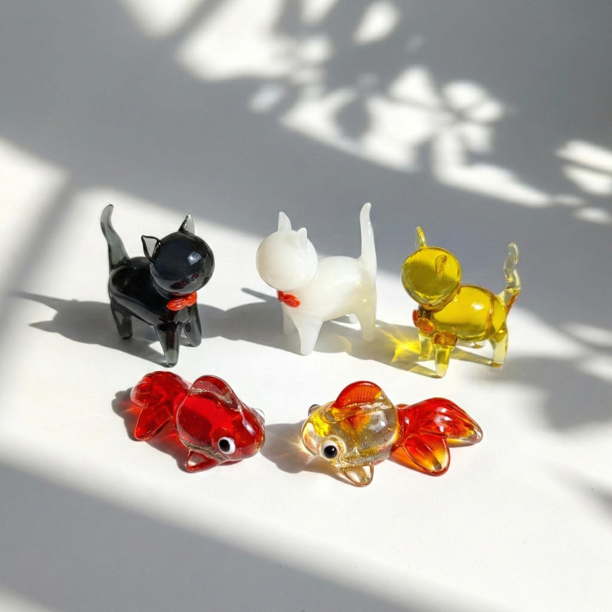 透明な金色の装飾品　tittot Tittot glass - Etsy 日本