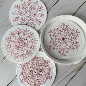 DOWNLOAD DIGITALE - Coaster Size Redwork Fiocco di neve Set di 4 - design ricamo macchina - MollyMade