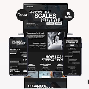 Könnte beinhalten: Eine weiße Keramik-Tasse mit schwarzem Henkel und dem Text "But First, Coffee" in fetter, schwarzer Schrift. Die Tasse steht vor einem verschwommenen Hintergrund. Die Tasse ist etwa 10 cm hoch.