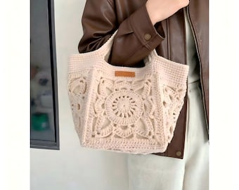 Handgefertigte Häkel-Einkaufstasche - Schultertasche aus cremiger Baumwolle mit aufwendigem Muster, Boho-Chic, Sommermarkt oder für den täglichen Gebrauch