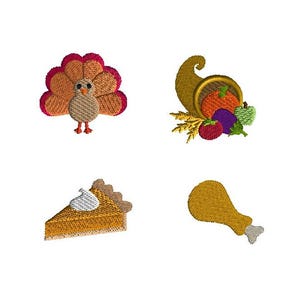 Op de afbeelding: Geborduurde ontwerpen met Thanksgiving-thema's. Inclusief een kalkoen, een overvloedshoorn met fruit en groenten, een stuk pompoentaart met room en een gebraden kalkoenbout.