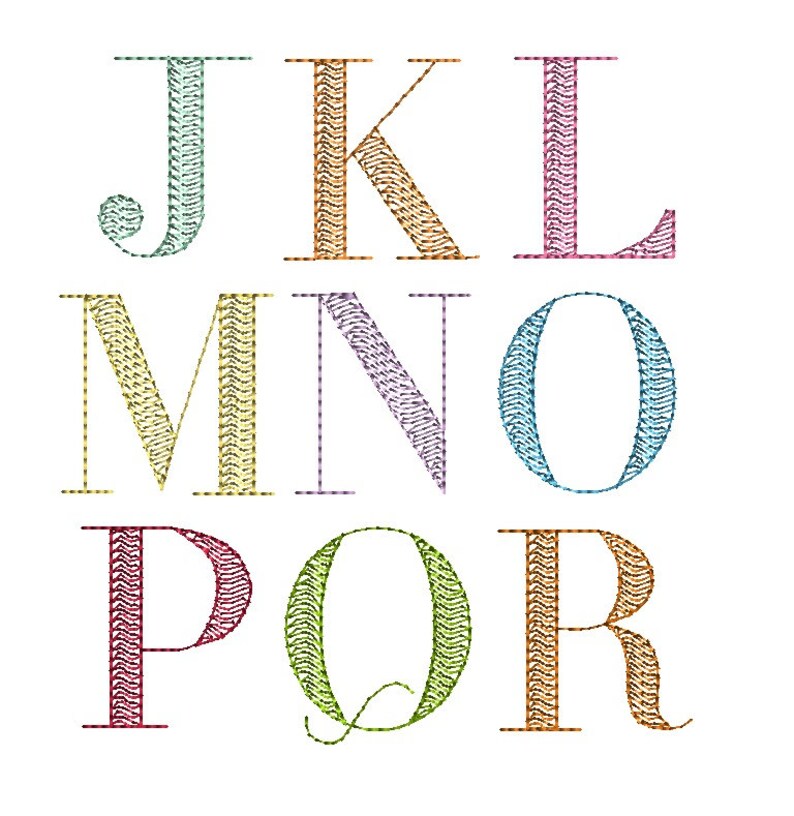 Puede incluir: Una colecci&oacute;n de letras decorativas y coloridas del alfabeto, incluyendo J, K, L, M, N, O, P, Q y R. Cada letra es de un color diferente, con un dise&ntilde;o texturizado y cosido. Las letras est&aacute;n sobre un fondo blanco.