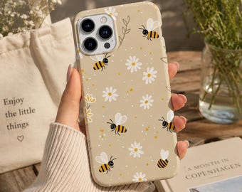 Cute Bee and Daisy iPhone Case, Cottagecore Floral Phone Cover, Honey Bee Aesthetic Gift for Nature Lovers and Girls