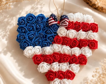 Patriottische rozenhartkrans | Decor Amerikaanse vlag, Fourth of July-muurdecoratie (17")