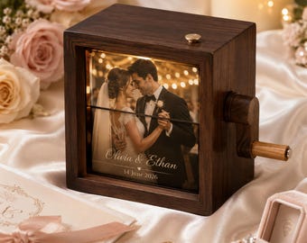 Hand Crank Photo Album, Wooden Flip Book Frame Custom, Personalized Mini Photo Album for Couples, Mechanical Picture Viewer Gift