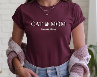 Cat Mom Shirt personalisiert, Shirt mit Katzennamen, Katzenbesitzer personalisierbares Geschenk, Haustier Liebhaber, Cat Mom Shirt