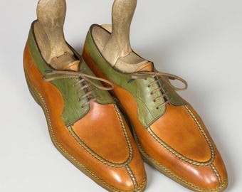 Scarpe Oxford in pelle bicolore fatte a mano: marrone chiaro e verde con lacci