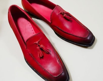 Scarpe slip-on formali rosse e nere fatte a mano per uomo