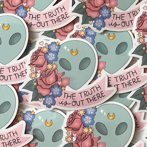 Alien Vinyl Sticker | Xfiles | UFO | Floral | Pastel