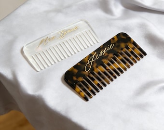カスタマイズ可能な琥珀のヘアコーム、名前入りコーム、結婚式のブライズメイドギフト、便利なヘアコーム、ブライズメイドギフト