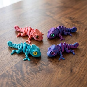 Ruchoma, drukowana w 3D zabawka-kameleon, realistyczna kryształowa jaszczurka z gałką oczną, figurka zwierzątka Fidget z PLA