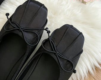 Satin geraffte Square Toe Ballerinas, weiche Sohle der Frauen Frühlings-Sommer Wohnungen