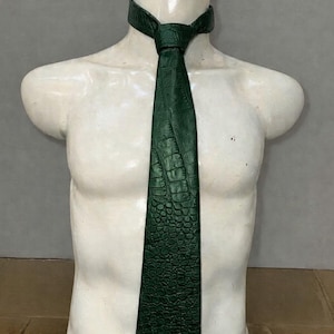 Alligator Embossed Men's Neck Ties 100% Genuine Leather In Dark Green