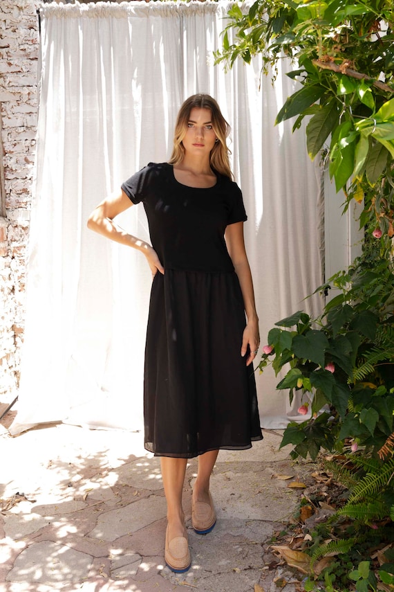 90s short sleeve midi dress - image 2