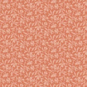Op de afbeelding: Een naadloos patroon met een herhalend bloemmotief. De achtergrond is een warme terracotta kleur, met een delicaat, crèmekleurig bloemenpatroon van bladeren en bloesems. Het ontwerp is gedetailleerd.