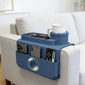 Vassoio portabicchieri personalizzato per bracciolo del divano – Organizer in silicone per divano, supporto per tazze da caffè, contenitore per telecomandi, tasca laterale per divano
