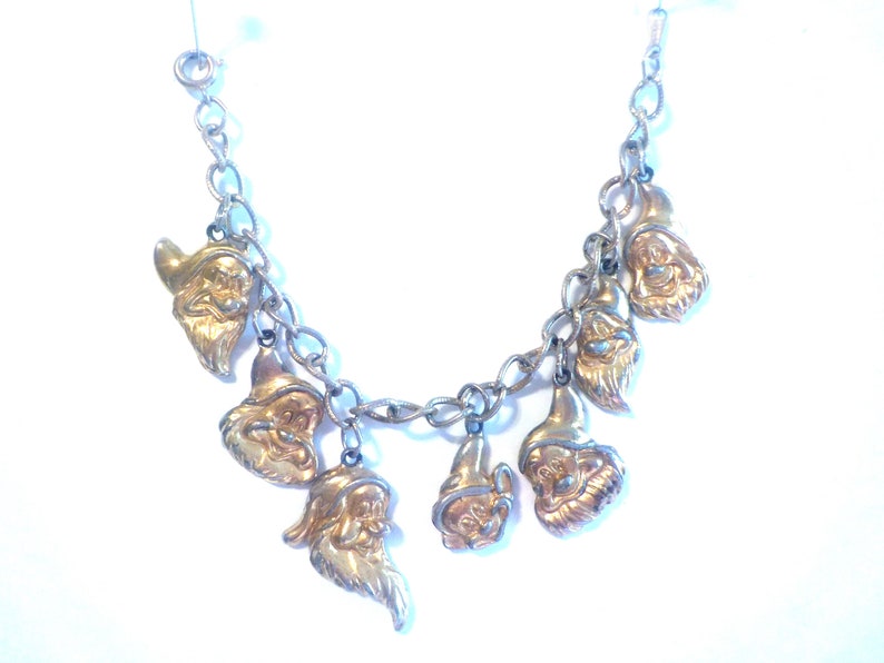gold toned Vintage Seven Dwarfs charm bracelet shabby Snow white