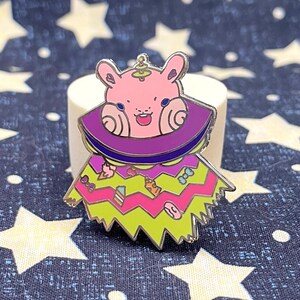 Épingle en émail lapin extraterrestre - épinglette lapin OVNI - épinglette espace kawaii - épinglette lapin mignon - cadeau pour amoureux des lapins