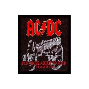 Op de afbeelding: Een rechthoekige zwarte patch met het rode AC/DC-logo en een bliksemschicht in het midden. Onder het logo staat een zilverkleurige illustratie van een kanon en de rode tekst "FOR THOSE ABOUT TO ROCK WE SALUTE YOU" in een vetgedrukt lettertype.