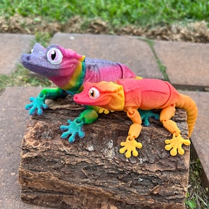 Crested Gecko Fidget Toy - Articulated Sensory Gecko (Made to Order)