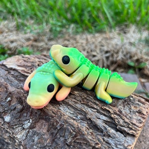 Baby Crocodile Fidget - Articulated Sensory Toy, Made to Order