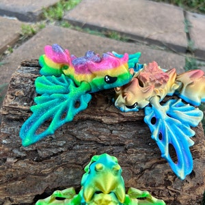 Dragonfly Fidget Toy - Articulated Insect with Wiggly Wings & Body - Sensory Toy - Made to Order