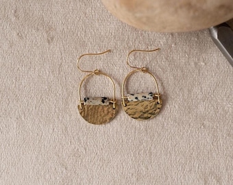 Gold Hammered Brass Drop Earring - Dalmatian Jasper