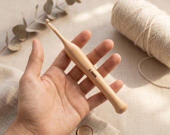 Handmade Rosewood Crochet Hooks Set – Smooth Wood Knitting Needles for Crafts