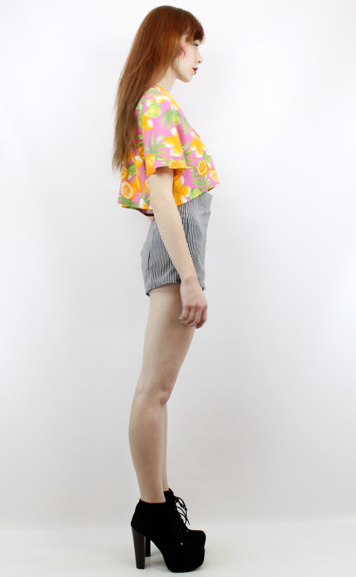 Frederick’s 90s Floral Crop Top (M)