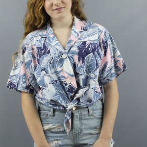 Hawaiian Blouse Hawaiian Shirt Tie Front Blouse Vacation Blouse Cropped Top Cropped Blouse Cropped Shirt 80s Blouse 80s Tourist Shirt S M L image 5