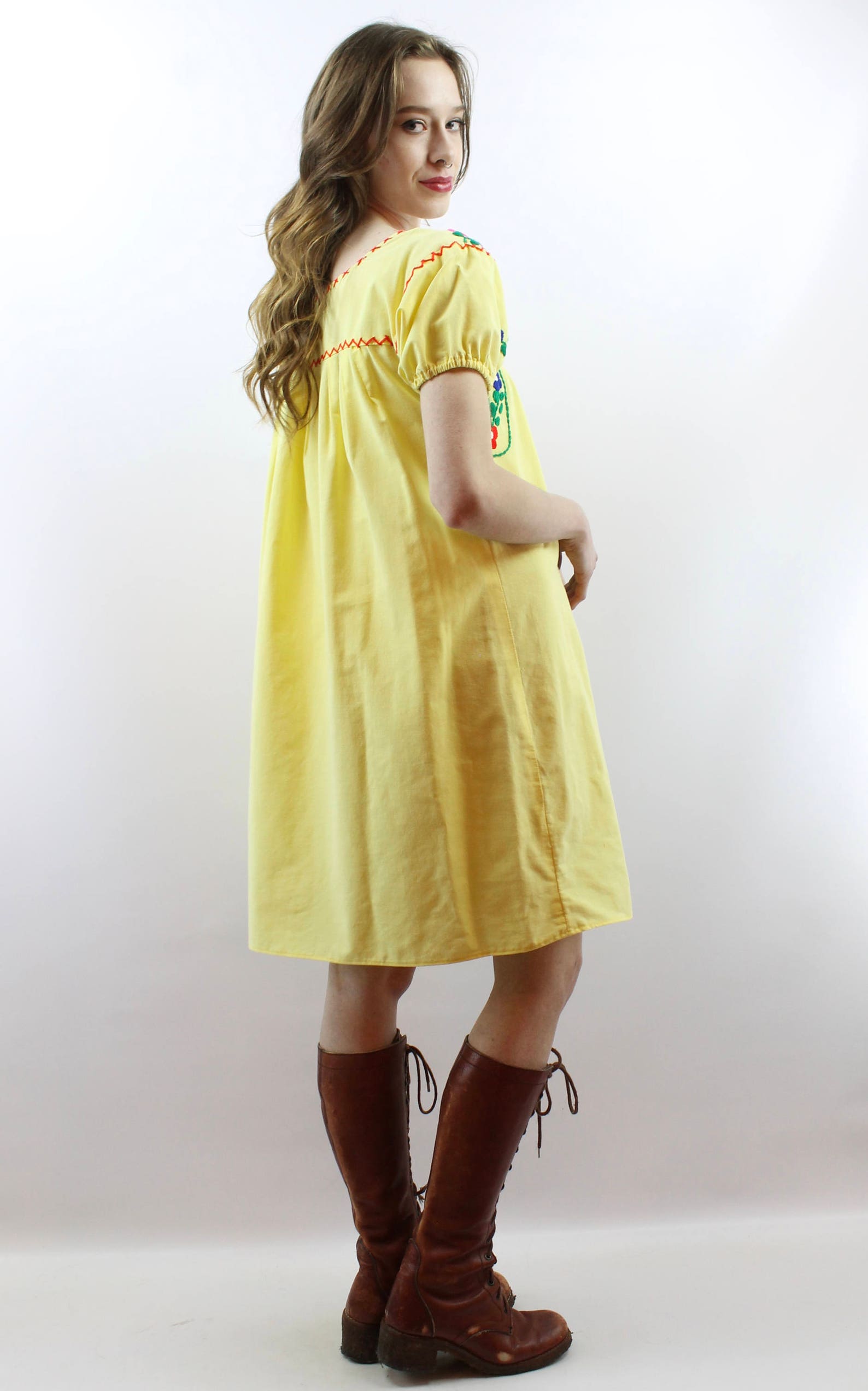 yellow dress embroidery