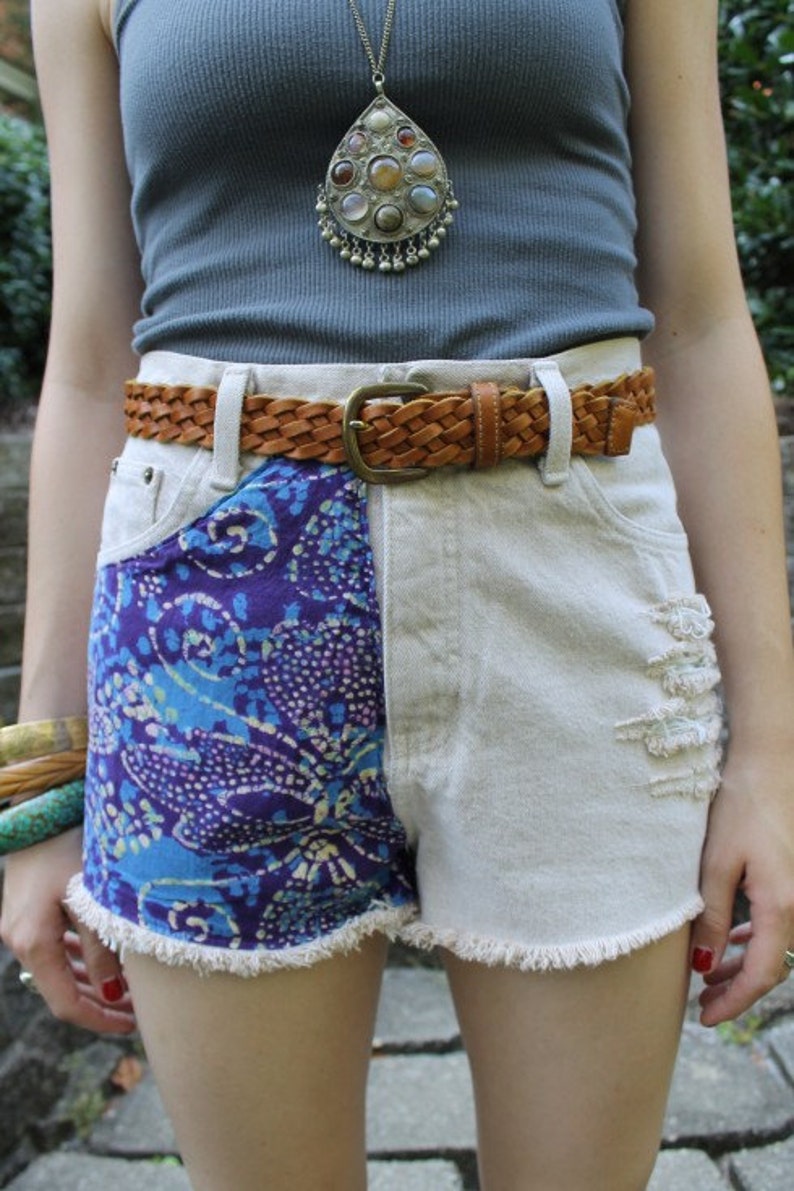 Vintage Shredded BATIK Cut Offs Shorts S M Vintage Cutoffs Hippie Shorts Hippy Shorts Festival Shorts High Waisted Shorts High Waist Shorts