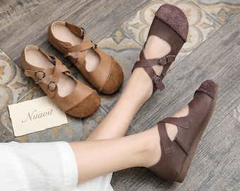 Handmade Leather Mary Jane Flats: Retro Buckle Strap Round Toe Shoes