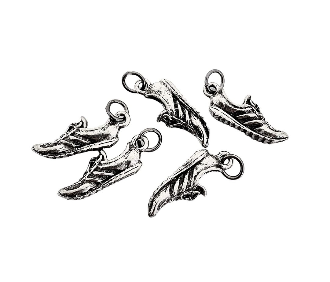 FIVE (5) Pewter RUNNING SHOE Charms - Run Shoe Charm - 8mmx22mmx3mm 3D ...