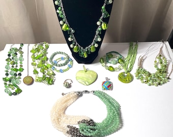 Green Jewelry Lot Curated Destash Statement Necklace Beaded Chunky Wearable Reseller Bundle 14pc