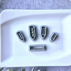 Polymer Clay Lineal und Stift Ausstecher Schule Themen Ausstecher, Tonschneider, Polymerton Zubehör, Ton Werkzeug