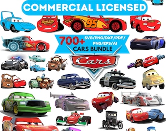 Op de afbeelding: Een verzameling cartoon auto-illustraties in verschillende kleuren, waaronder rood, blauw en groen. De afbeelding bevat de tekst "COMMERCIAL LICENSED" en "700+ CARS BUNDLE". Het Cars-logo is ook aanwezig.