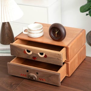 Organizador de escritorio artesanal de nogal con diseño de animales, elevador de monitor, cajón de escritorio (apilable), regalo para ella, regalos de Navidad