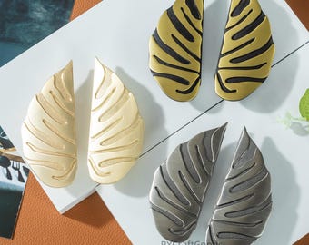 葉っぱデザインの引き出し取っ手、ゴールドのキッチンキャビネットハンドル、ユニークな取っ手金具