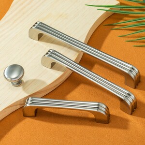 Brushed Nickel Drawer Pulls Knobs Silver , Polished Chrome Cabinet Pull, Wardrobe Cupboard Handle